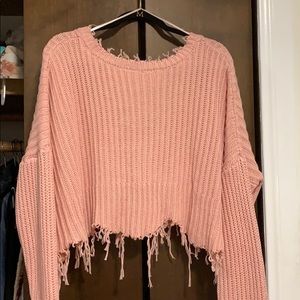 Crop top pink sweater